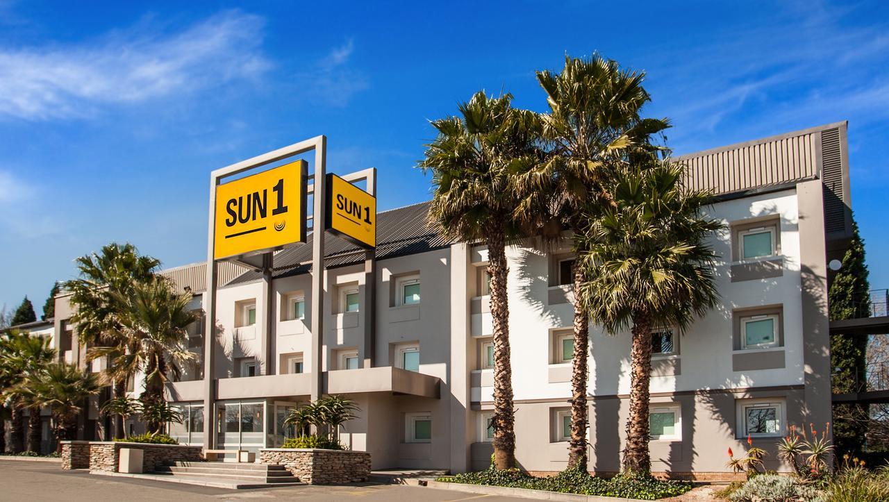 Sun1 O.R.Tambo Hotel โจฮันเนสเบิร์ก ภายนอก รูปภาพ